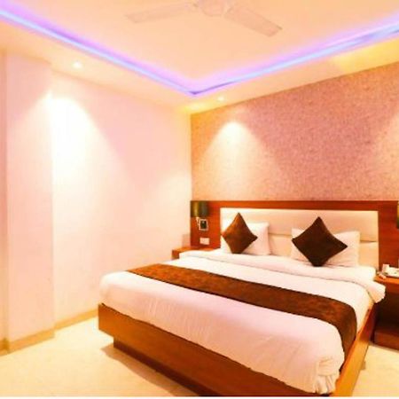 Hotel Royal Sky Luxury Near Delhi Airport New Delhi Exterior photo