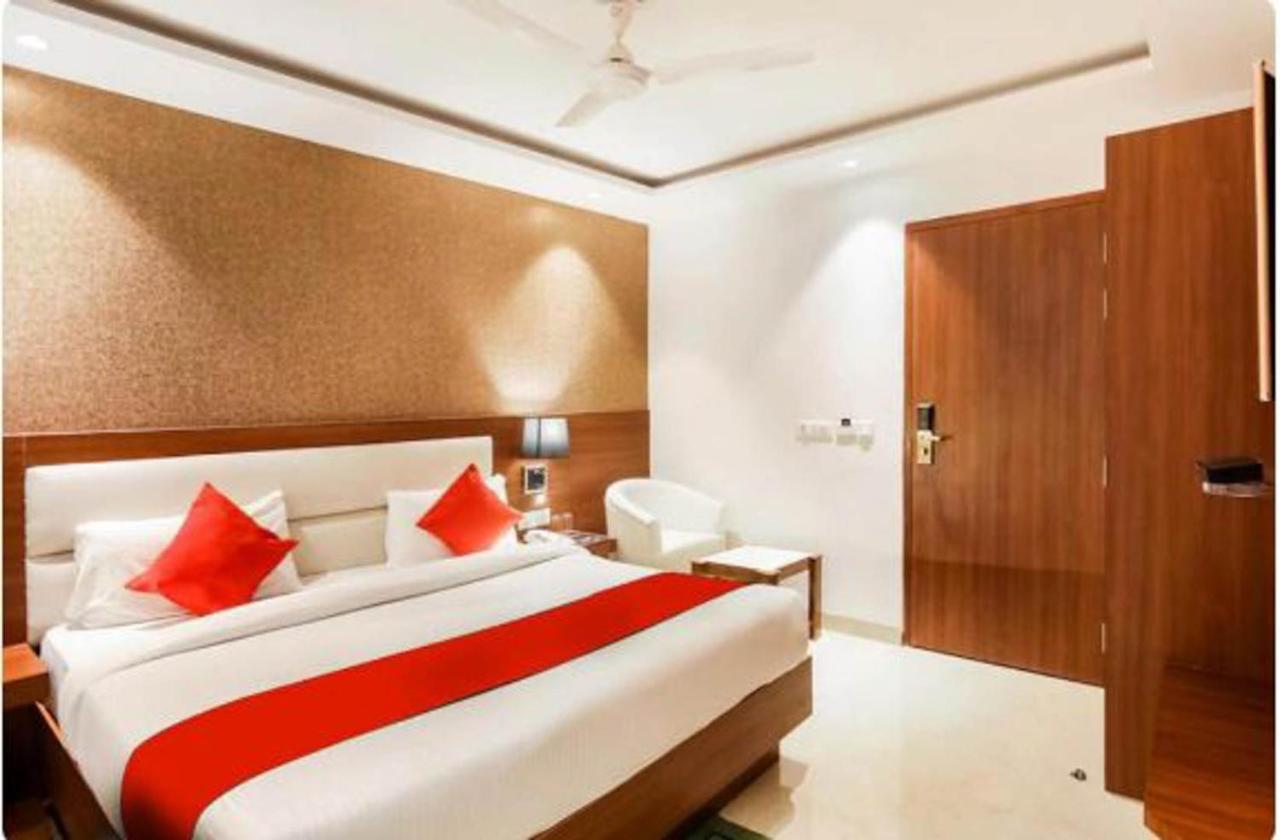 Hotel Royal Sky Luxury Near Delhi Airport New Delhi Exterior photo