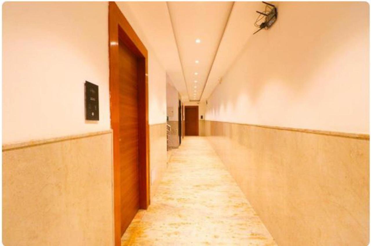 Hotel Royal Sky Luxury Near Delhi Airport New Delhi Exterior photo