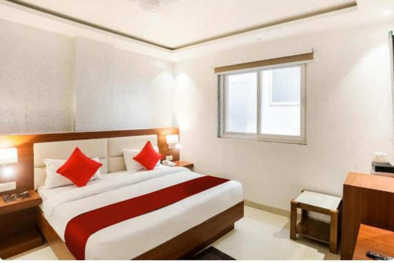 Hotel Royal Sky Luxury Near Delhi Airport New Delhi Exterior photo